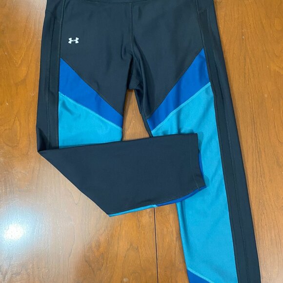 Under Armour Women’s Crop Leggings - Picture 5 of 6